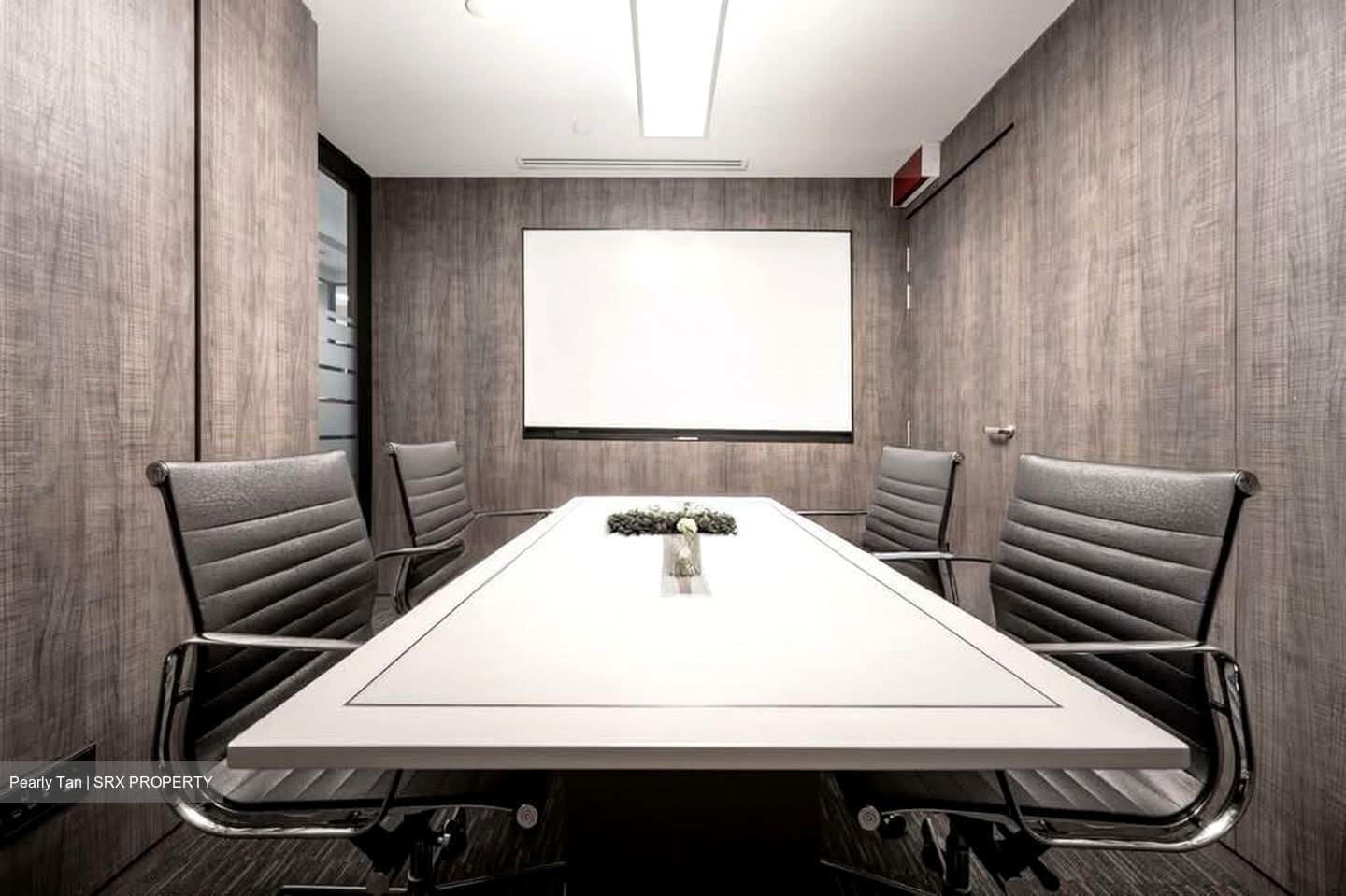 Robinson Square (D1), Office #601310651